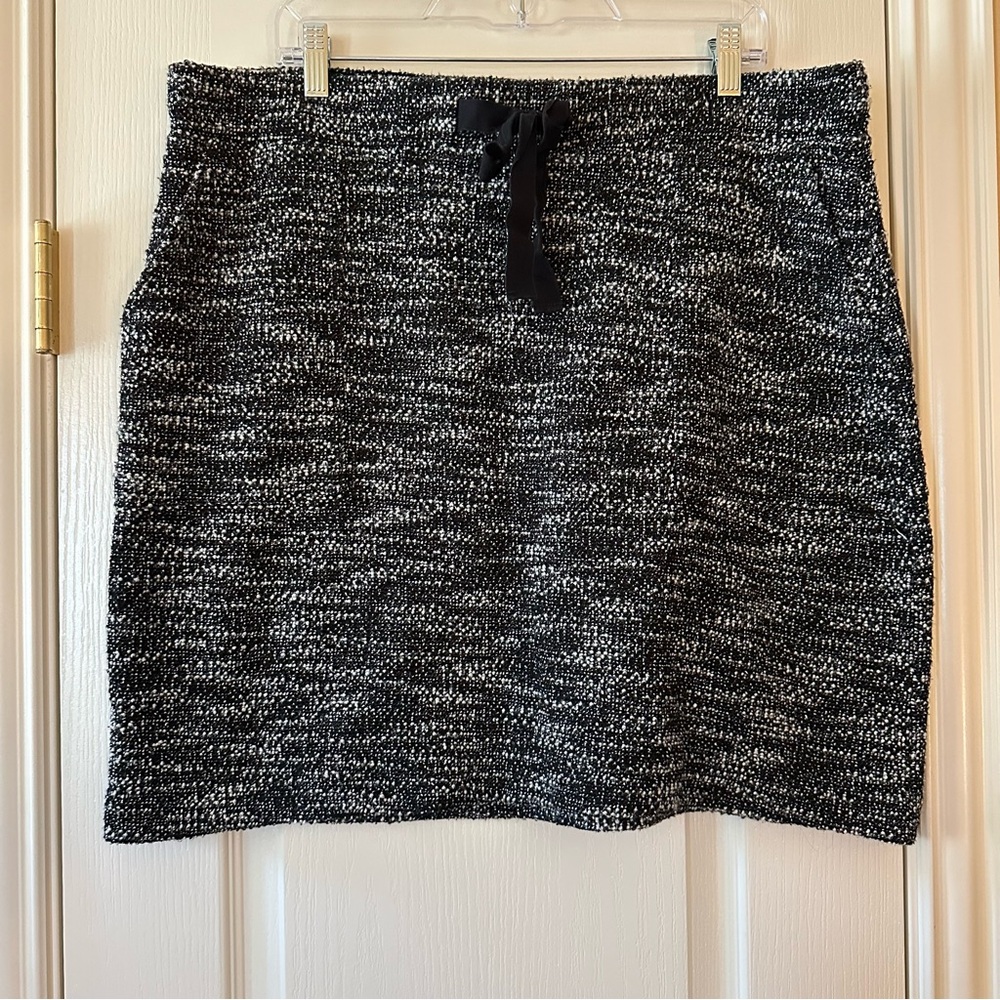 Loft Plus Knit Skirt